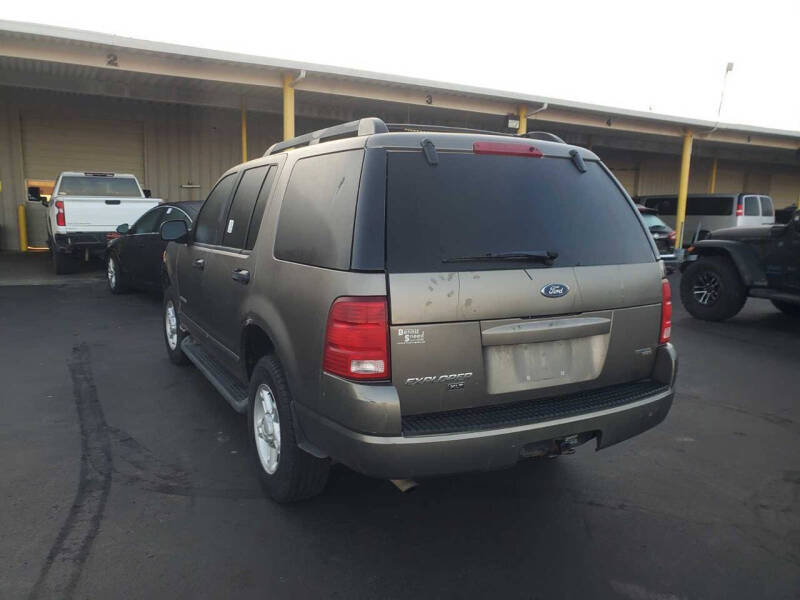 2005 Ford Explorer XLT