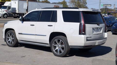 2018 Cadillac Escalade Premium Luxury