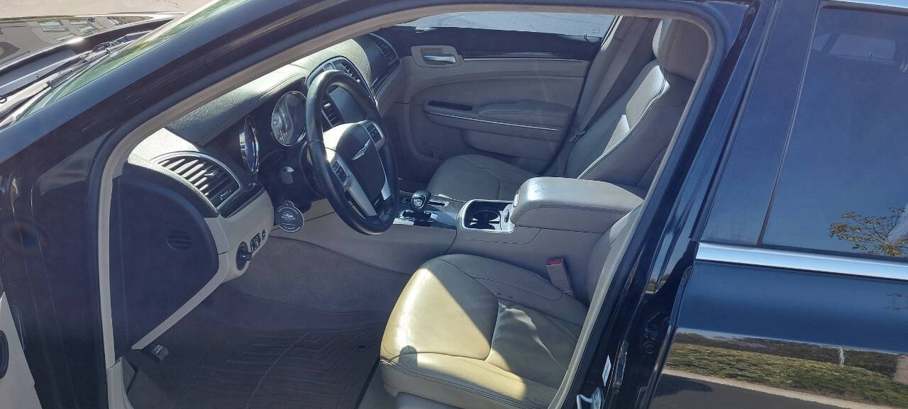 2014 Chrysler 300 for sale at Best Way Auto in San Diego, CA