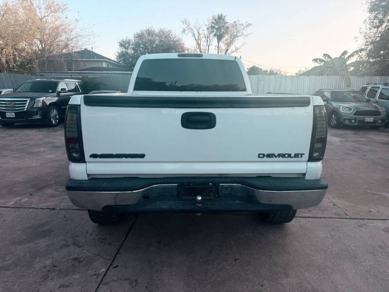 2002 Chevrolet Silverado 1500 LS