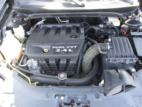 2013 Chrysler 200 Touring