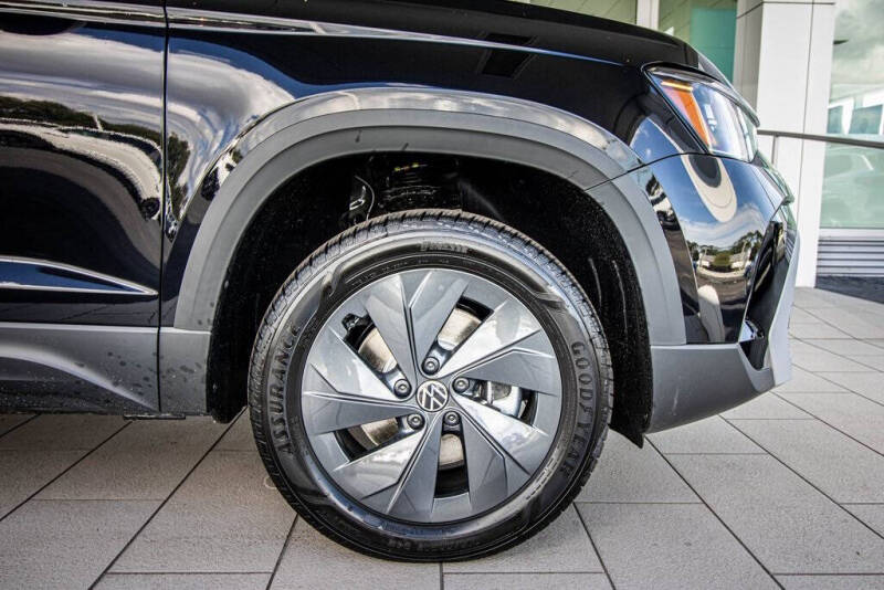 2026 Volkswagen Taos S