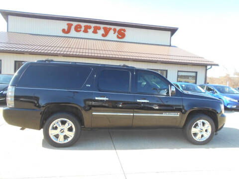 2010 Chevrolet Suburban for sale at Jerry's Auto Mart in Uhrichsville OH