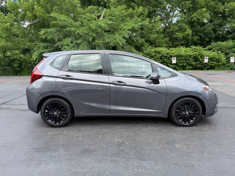 2016 Honda Fit EX