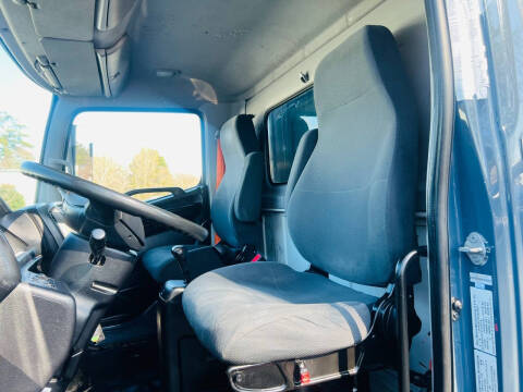 2020 Hino 258A