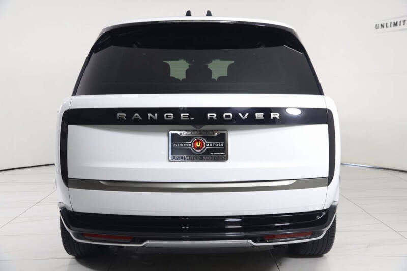 2024 Land Rover Range Rover P400 SE