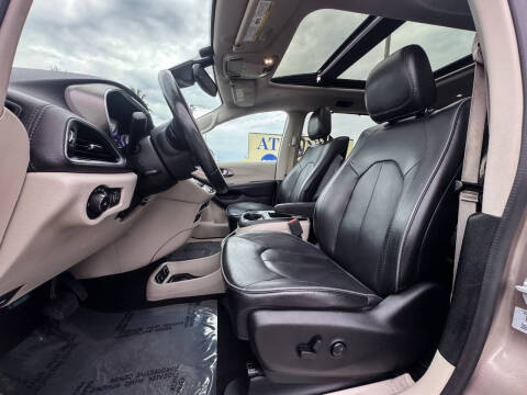 2017 Chrysler Pacifica Limited