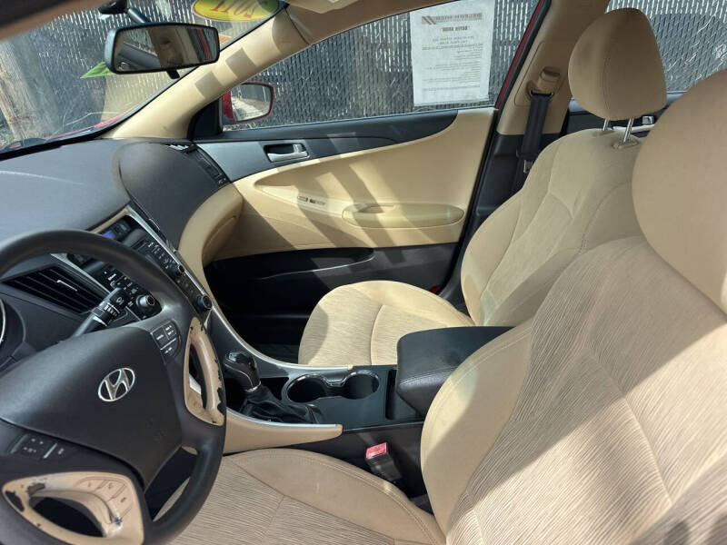2011 Hyundai Sonata GLS