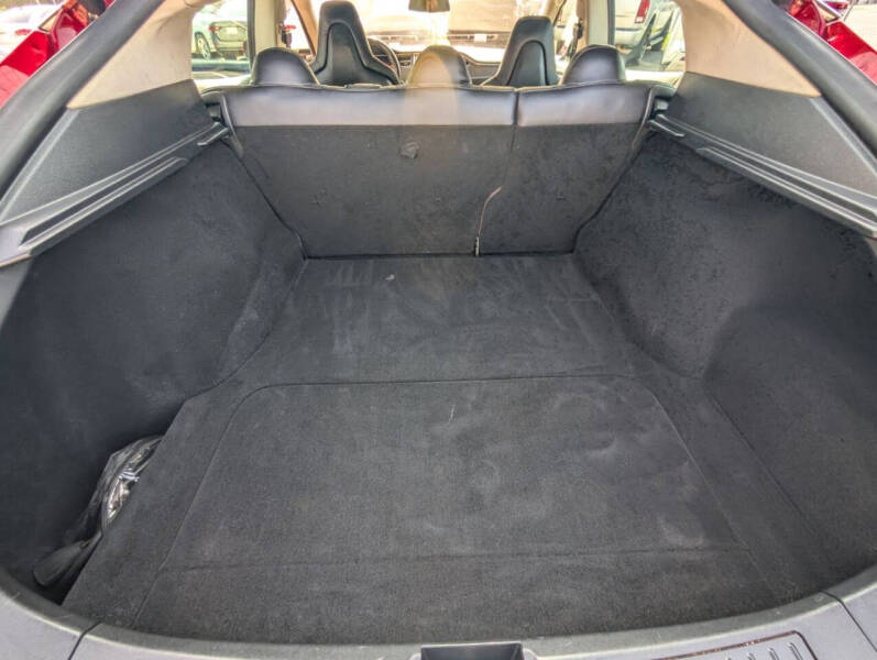 2013 Tesla Model S Performance