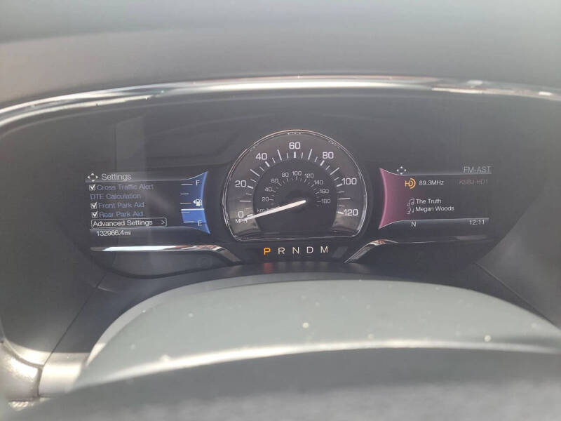 2016 Lincoln Navigator Select