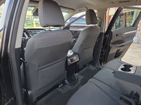 2017 Toyota Highlander LE