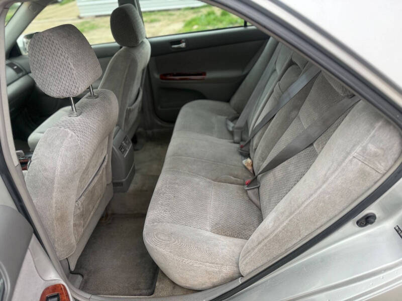 2004 Toyota Camry XLE