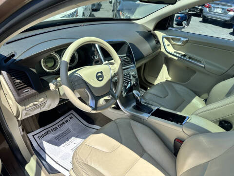 2013 Volvo XC60 3.2 Premier Plus