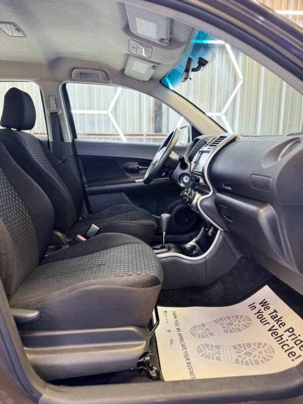 2011 Scion xD Release Series 3.0