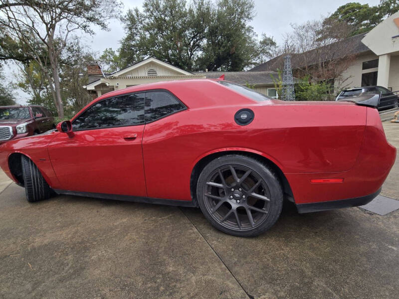 2015 Dodge Challenger R/T Plus