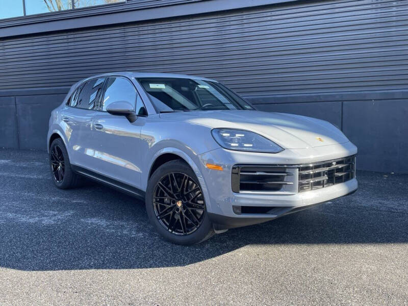 2024 Porsche Cayenne E-Hybrid
