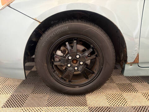 2014 Toyota Prius Two