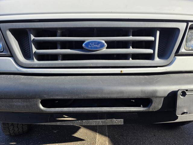 2005 Ford E-Series E-250