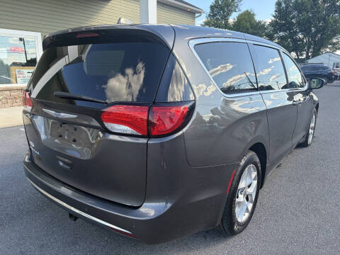 2018 Chrysler Pacifica Touring Plus