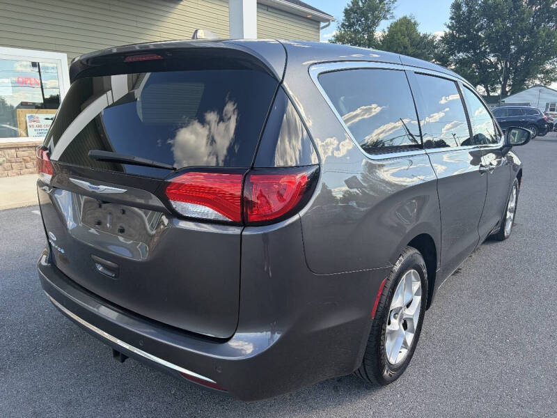 2018 Chrysler Pacifica Touring Plus