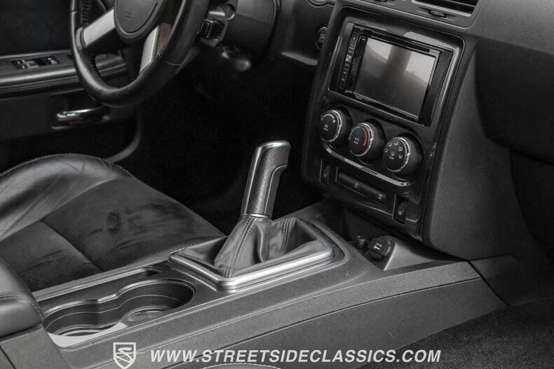 2009 Dodge Challenger SRT8