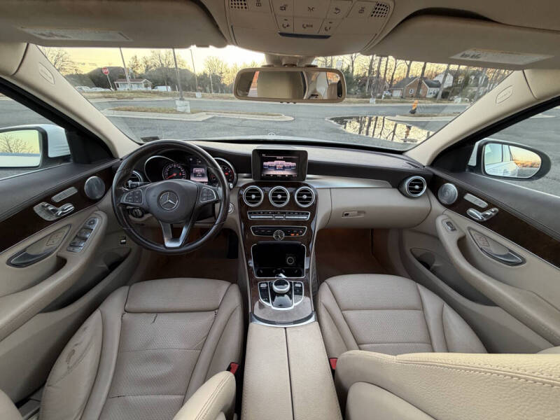 2017 Mercedes-Benz C-Class C 300 Luxury 4MATIC