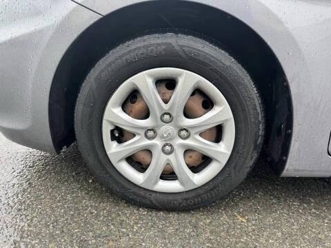 2014 Hyundai Accent GS