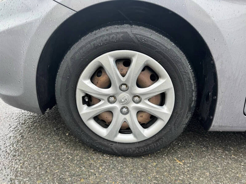 2014 Hyundai Accent GS