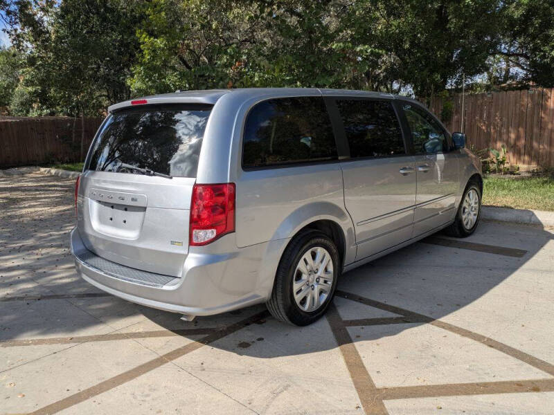 2017 Dodge Grand Caravan SE