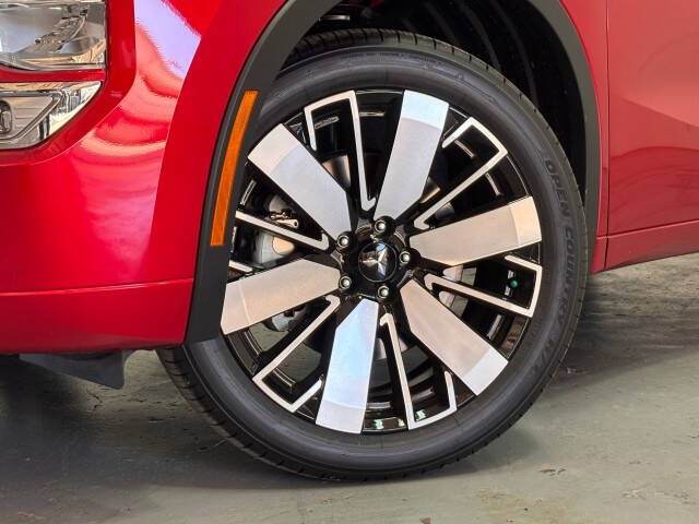 2025 Mitsubishi Outlander SEL