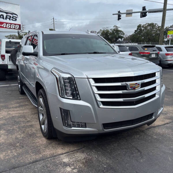 2019 Cadillac Escalade ESV Luxury