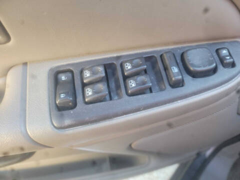 2004 GMC Yukon SLT