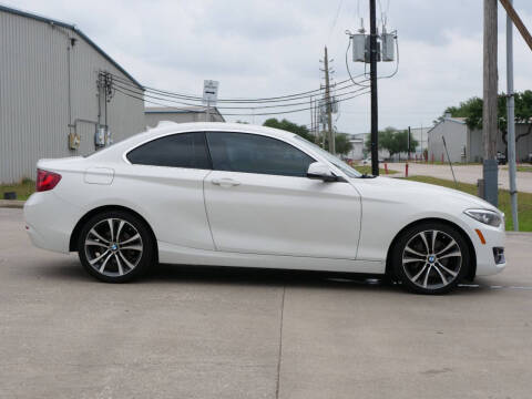 2017 BMW 2 Series 230i