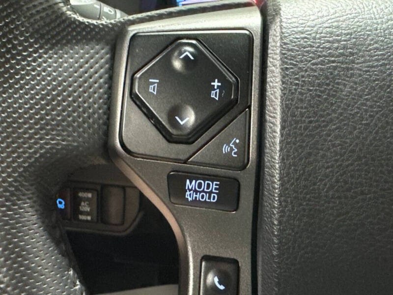 2023 Toyota Tacoma TRD Off-Road