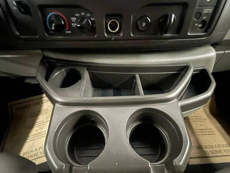 2014 Ford E-Series E-250