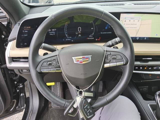 2024 Cadillac XT4 Luxury