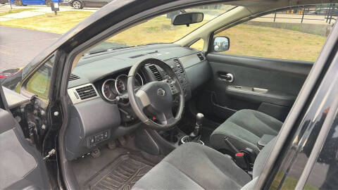 2012 Nissan Versa 1.8 S