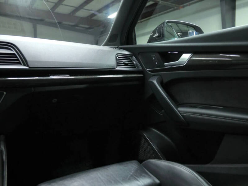 2019 Audi SQ5 3.0T quattro Premium Plus