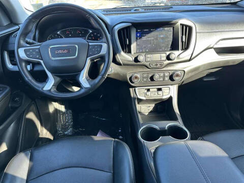 2022 GMC Terrain SLT