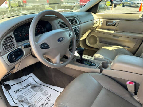 2003 Ford Taurus SES