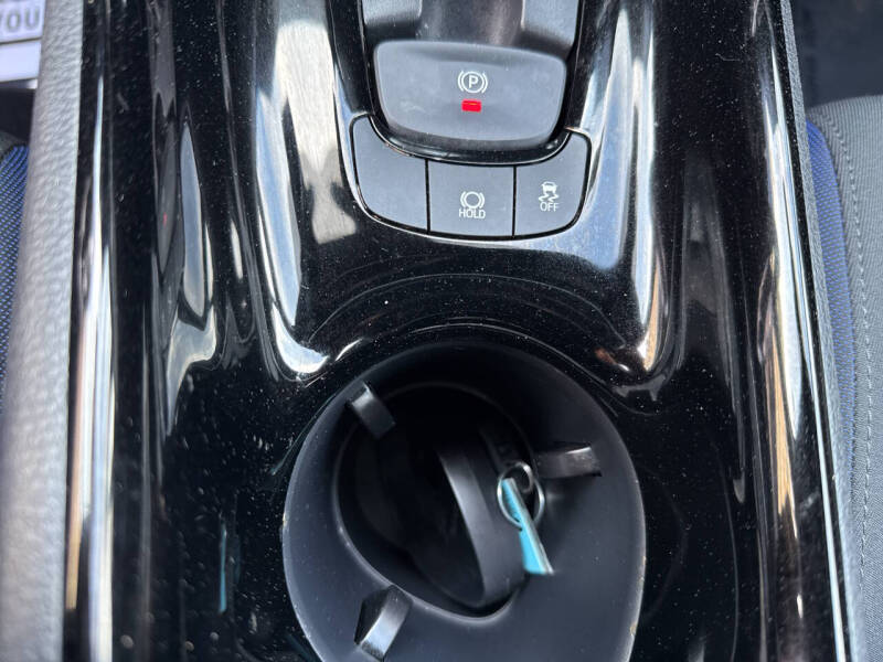 2021 Toyota C-HR XLE