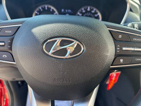 2020 Hyundai Santa Fe SE