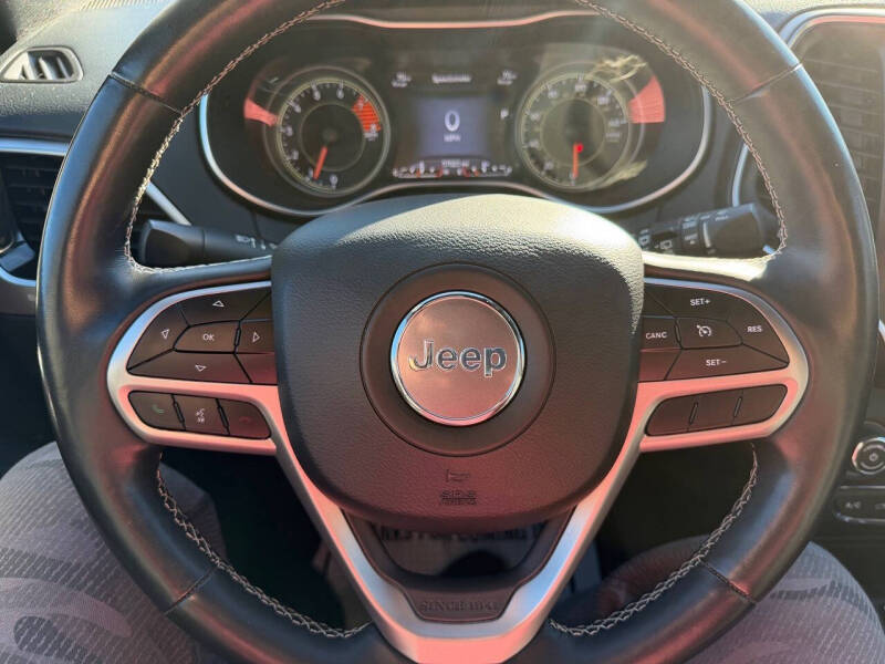 2021 Jeep Cherokee 80th Anniversary Edition