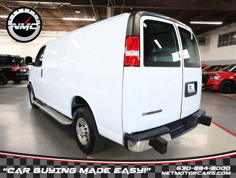 2022 Chevrolet Express 2500
