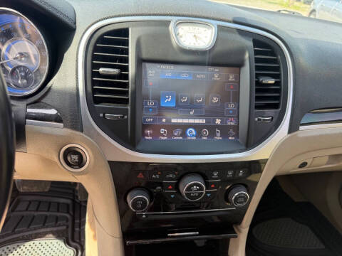 2014 Chrysler 300