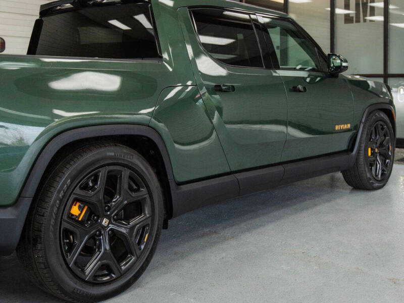2022 Rivian R1T Adventure