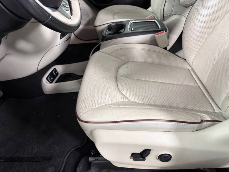 2017 Chrysler Pacifica Limited