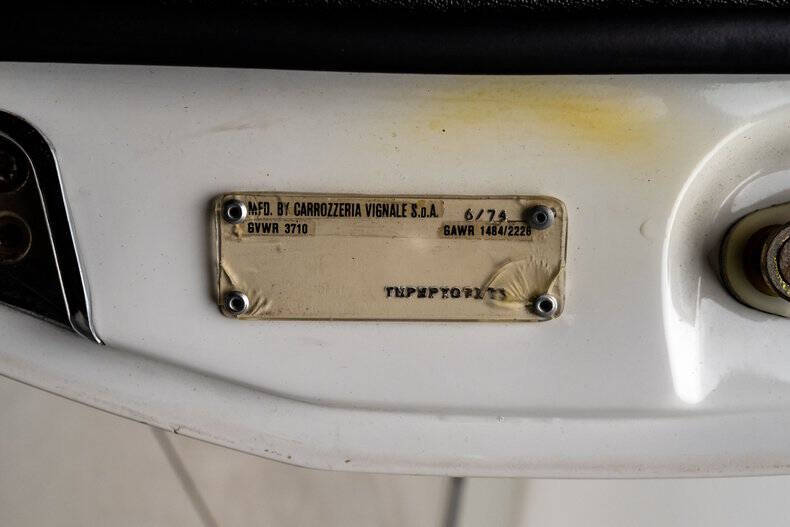 1974 De Tomaso Pantera