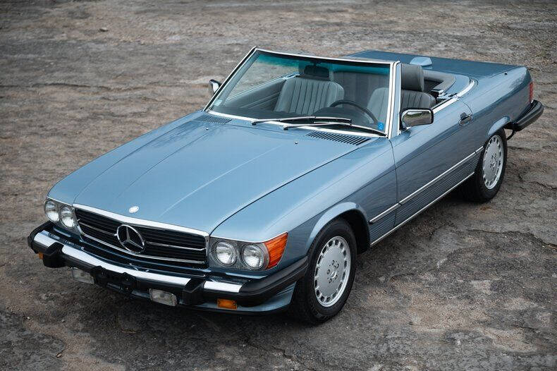 1986 Mercedes-Benz 560-Class 560 SL