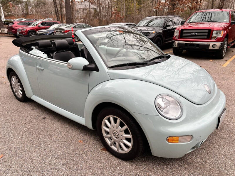 2004 Volkswagen New Beetle Convertible for sale at Honest Auto Sales in Salem NH